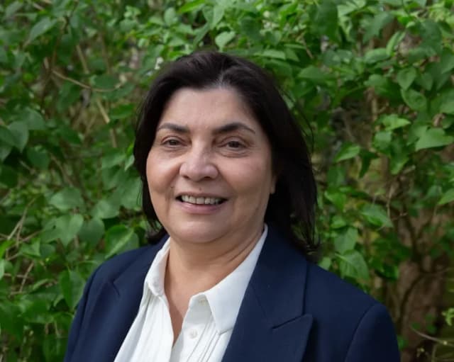 Dr Brishna Shah